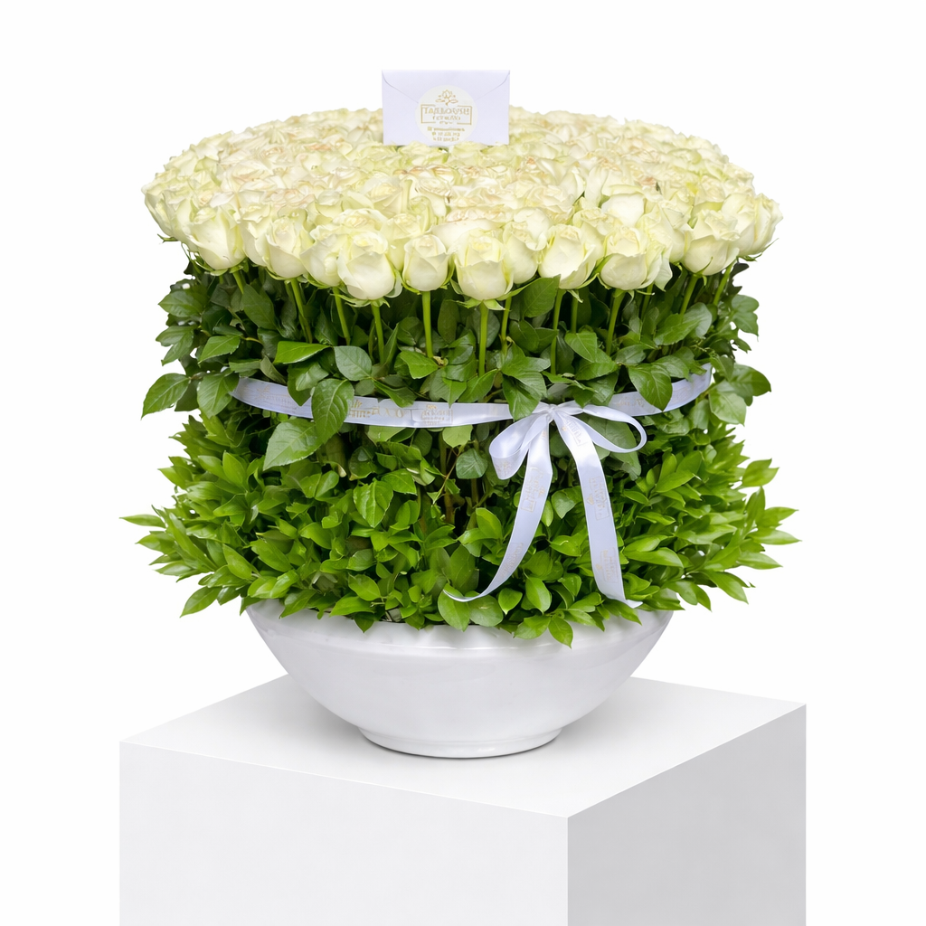 Luxurious White Vase