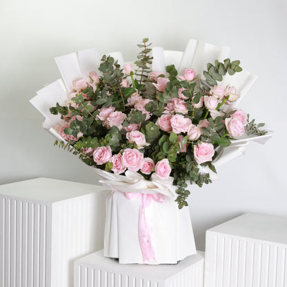 Light Pink Roses Bouquet