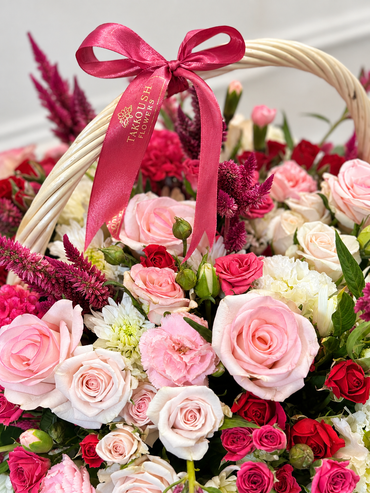 Rose Basket – Rosy Garden