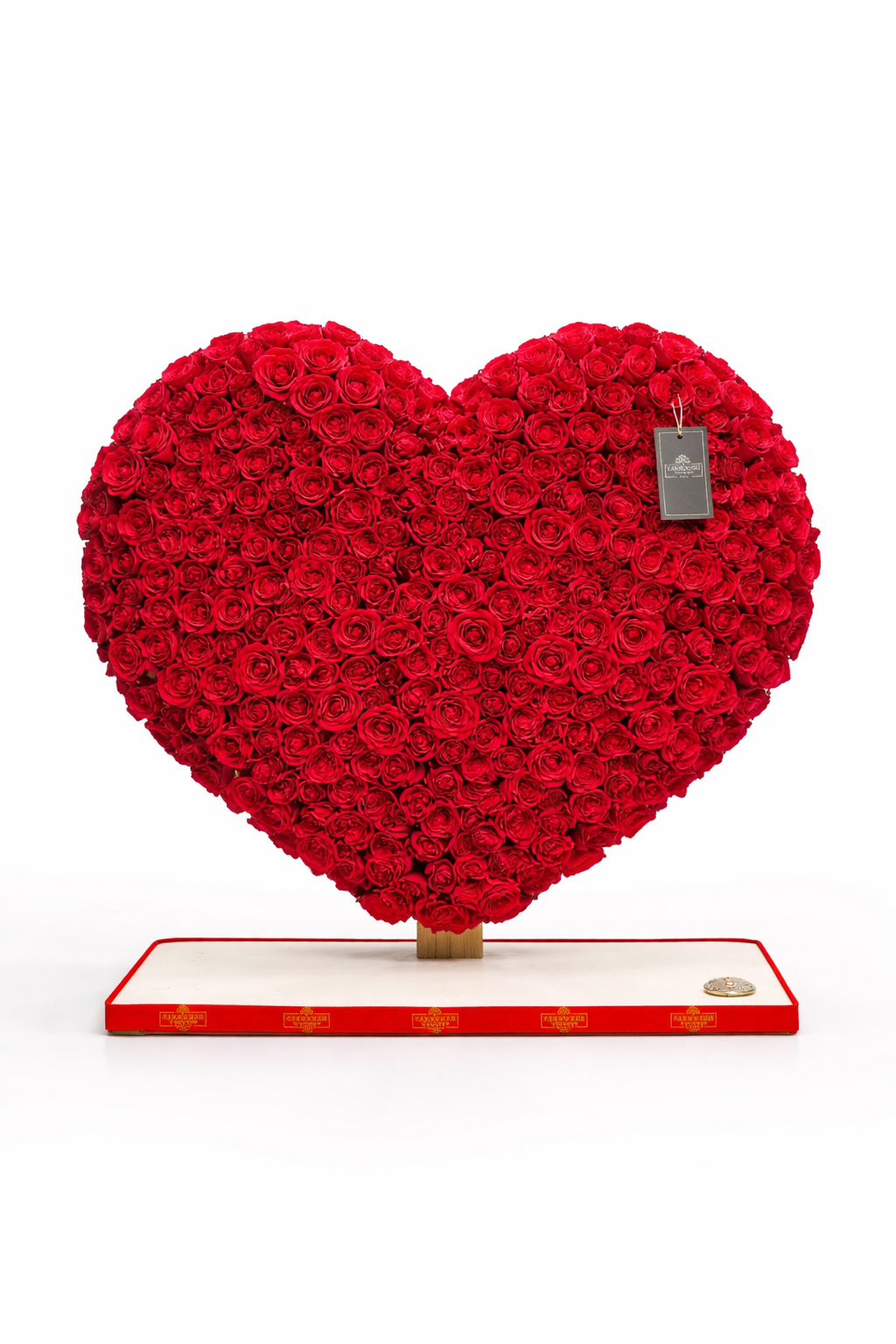 Velvety red roses Heart