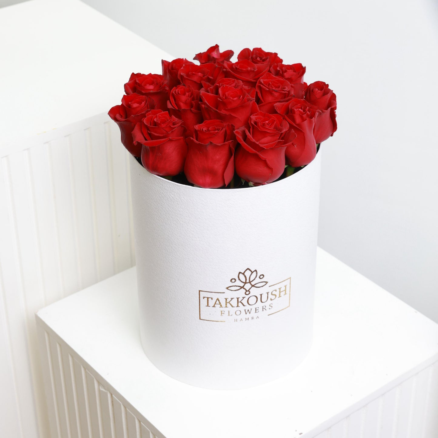 Red Roses Hatbox