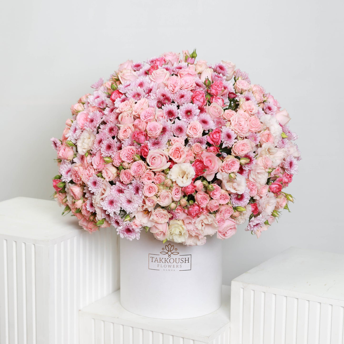 Velvet hatbox